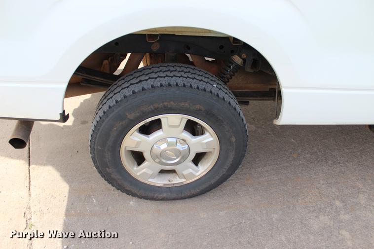 image for item BE9365 2011 Ford F150 XLT SuperCab pickup truck