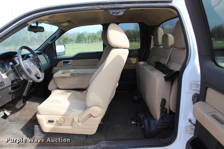 image for item BE9366 2011 Ford F150 XLT SuperCab pickup truck