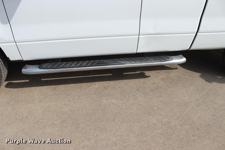 image for item BE9366 2011 Ford F150 XLT SuperCab pickup truck