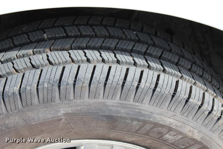 image for item BE9366 2011 Ford F150 XLT SuperCab pickup truck