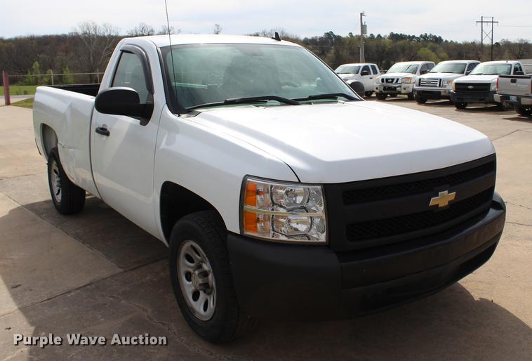image for item BE9368 2008 Chevrolet Silverado 1500 pickup truck