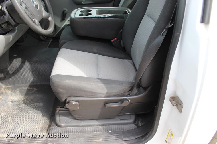 image for item BE9368 2008 Chevrolet Silverado 1500 pickup truck