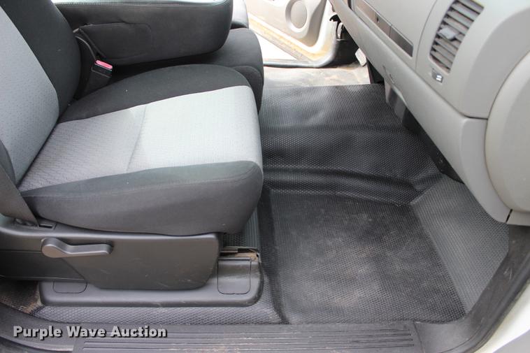 image for item BE9368 2008 Chevrolet Silverado 1500 pickup truck