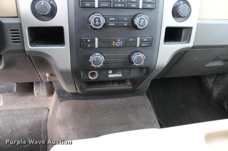 image for item BE9369 2011 Ford F150 XLT SuperCab pickup truck