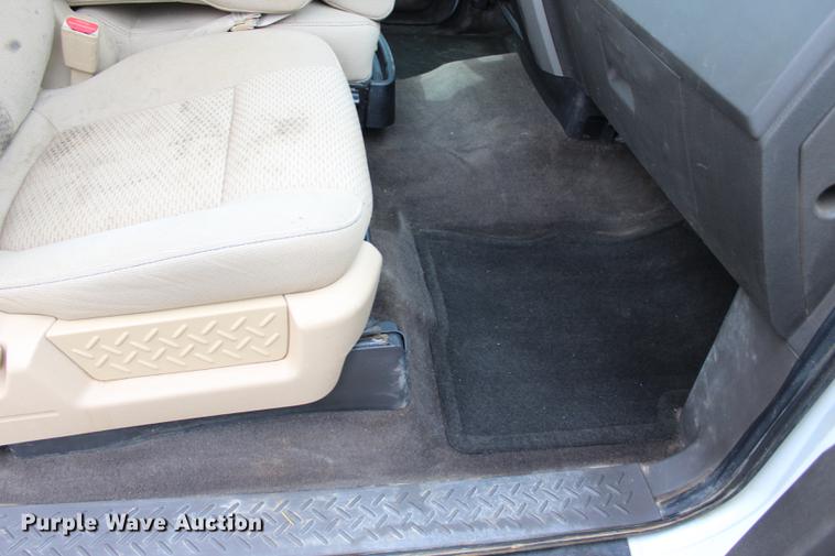 image for item BE9369 2011 Ford F150 XLT SuperCab pickup truck