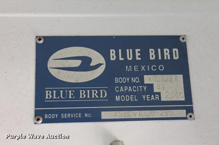 image for item DB5200 1999 International 3800 school bus