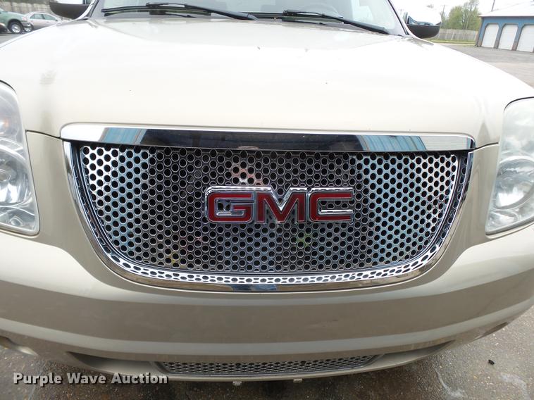 image for item DB7163 2007 GMC Yukon SUV