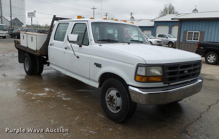 image for item DB7164 1994 Ford F350 Crew Cab flatbed truck