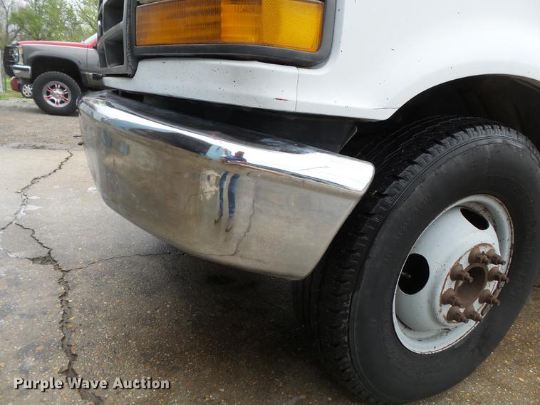 image for item DB7164 1994 Ford F350 Crew Cab flatbed truck