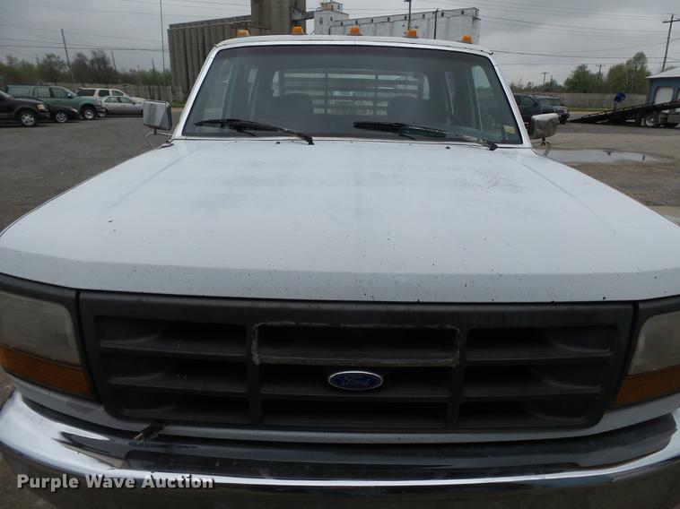 image for item DB7164 1994 Ford F350 Crew Cab flatbed truck