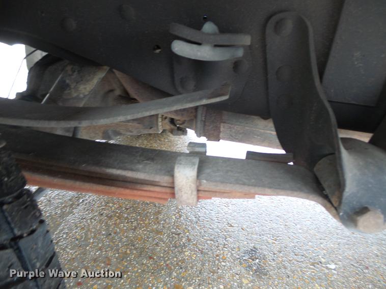 image for item DB7164 1994 Ford F350 Crew Cab flatbed truck