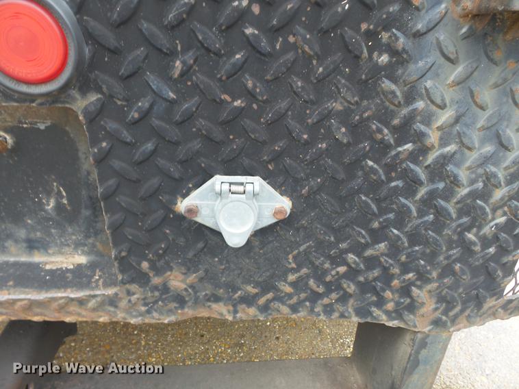 image for item DB7164 1994 Ford F350 Crew Cab flatbed truck