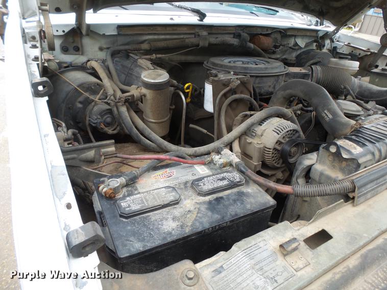 image for item DB7164 1994 Ford F350 Crew Cab flatbed truck