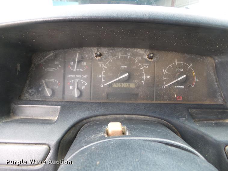 image for item DB7164 1994 Ford F350 Crew Cab flatbed truck