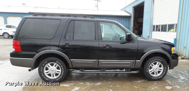 image for item DB7165 2005 Ford Expedition SUV