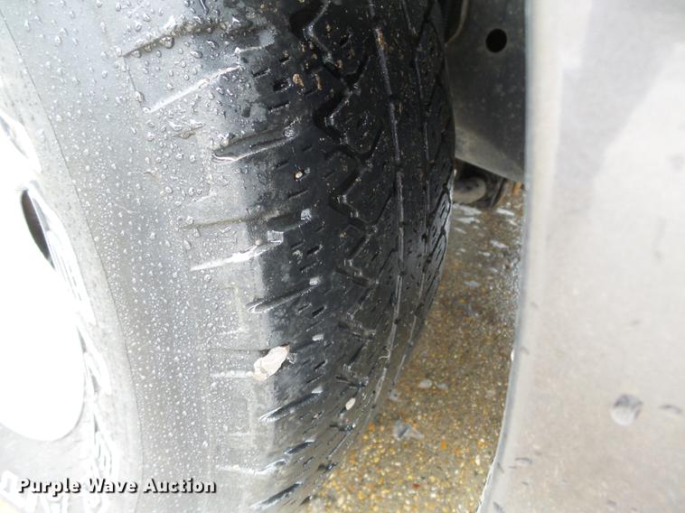 image for item DB7165 2005 Ford Expedition SUV