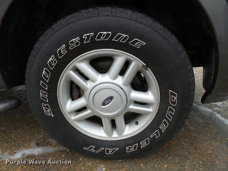 image for item DB7165 2005 Ford Expedition SUV