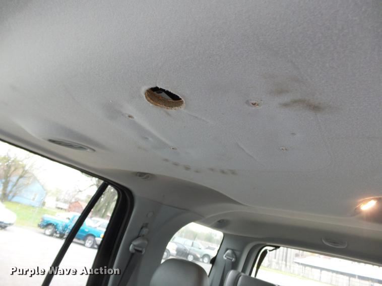 image for item DB7165 2005 Ford Expedition SUV