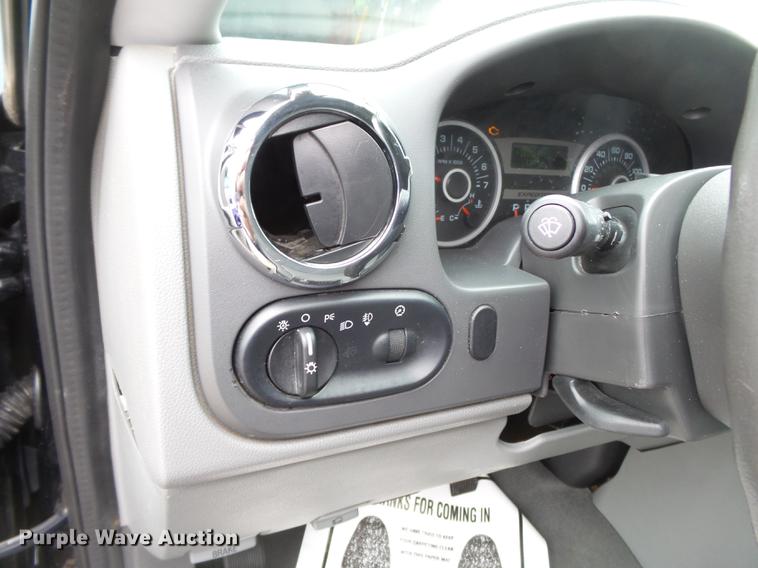 image for item DB7165 2005 Ford Expedition SUV