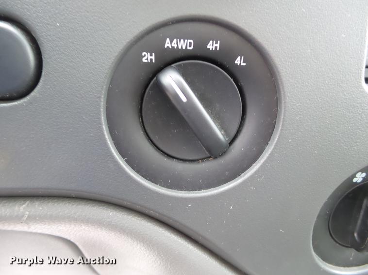 image for item DB7165 2005 Ford Expedition SUV