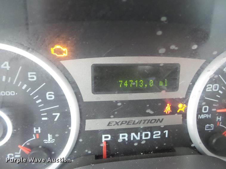 image for item DB7165 2005 Ford Expedition SUV
