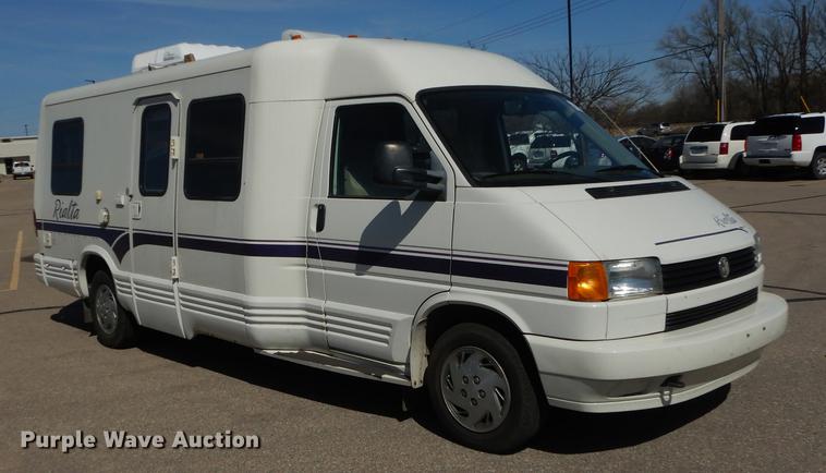 image for item DC0392 1995 Winnebago Rialta RV