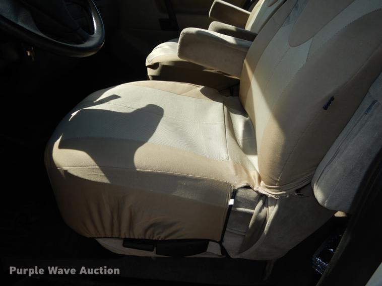 image for item DC0392 1995 Winnebago Rialta RV