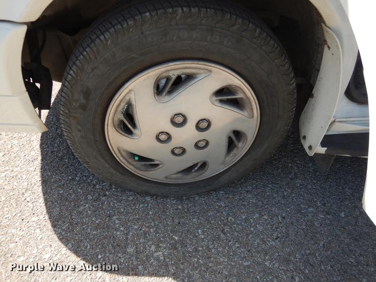 image for item DC0392 1995 Winnebago Rialta RV