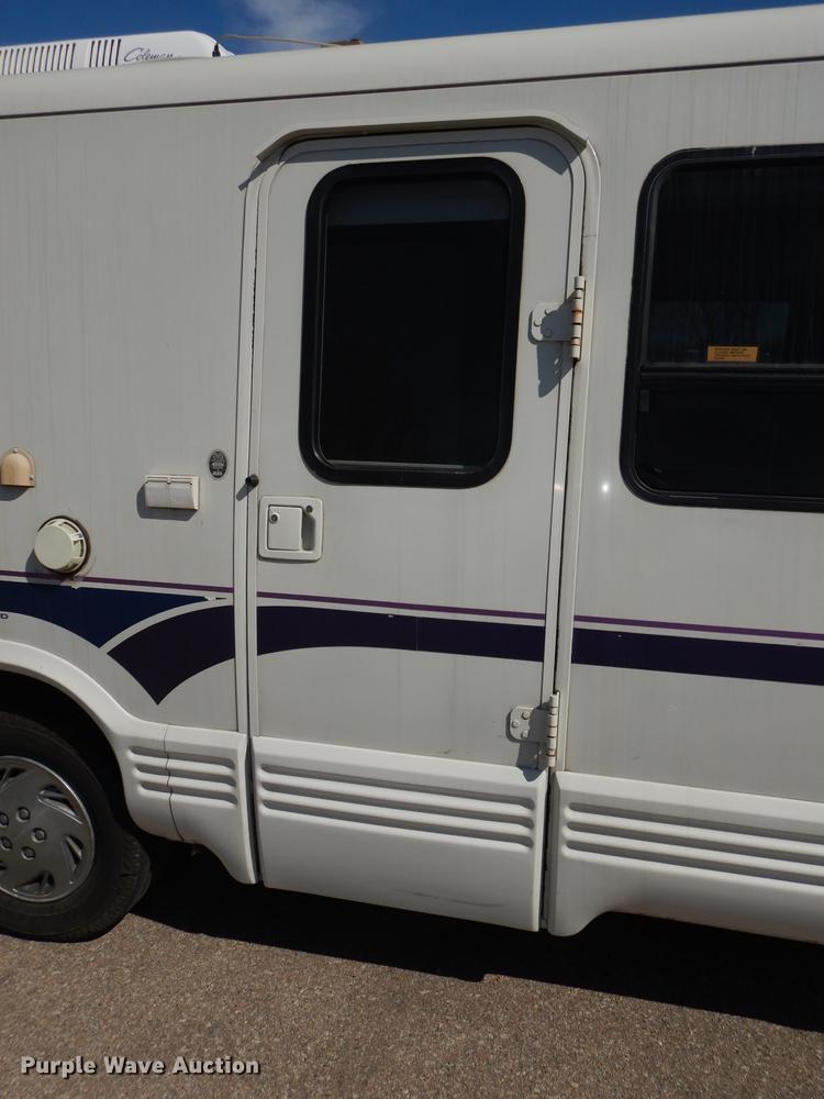 image for item DC0392 1995 Winnebago Rialta RV