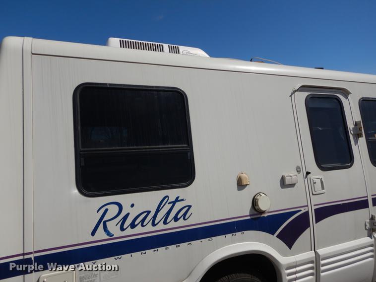 image for item DC0392 1995 Winnebago Rialta RV