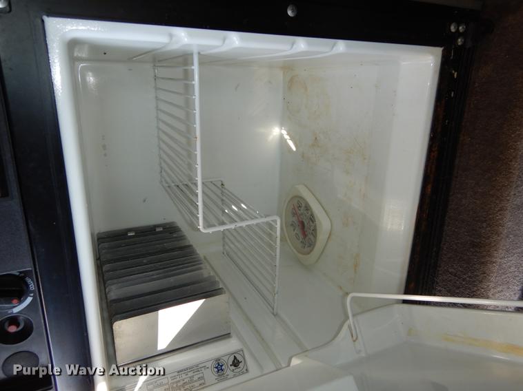 image for item DC0392 1995 Winnebago Rialta RV