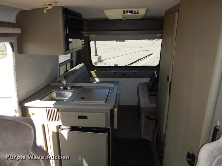 image for item DC0392 1995 Winnebago Rialta RV