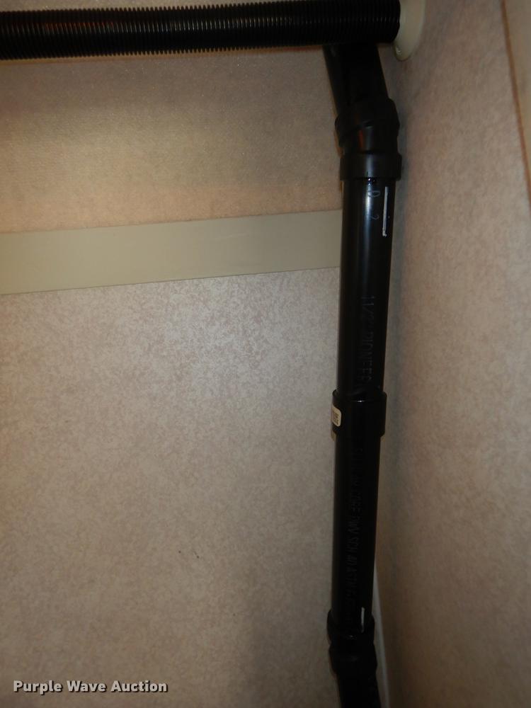 image for item DC0392 1995 Winnebago Rialta RV