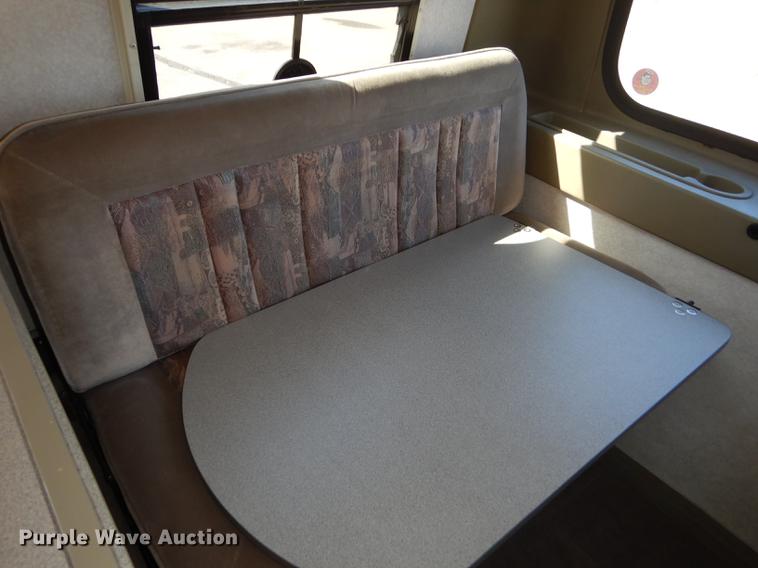 image for item DC0392 1995 Winnebago Rialta RV