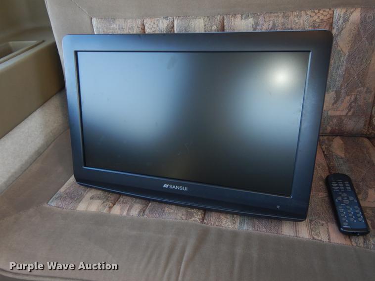 image for item DC0392 1995 Winnebago Rialta RV