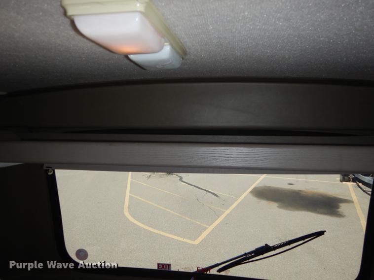 image for item DC0392 1995 Winnebago Rialta RV