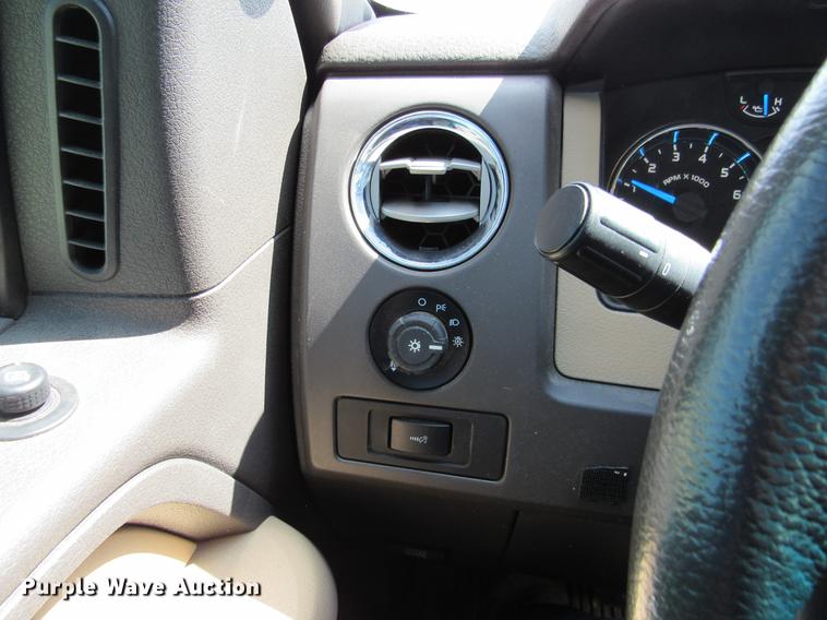 image for item DC2182 2013 Ford F150 SuperCrew pickup truck