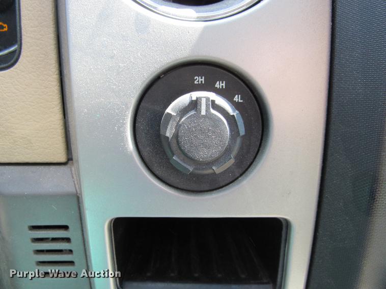 image for item DC2182 2013 Ford F150 SuperCrew pickup truck