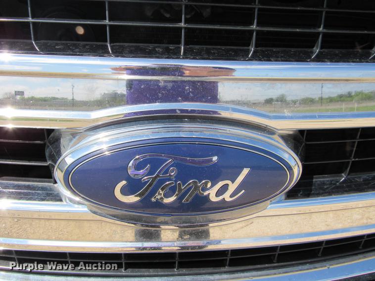 image for item DC2182 2013 Ford F150 SuperCrew pickup truck