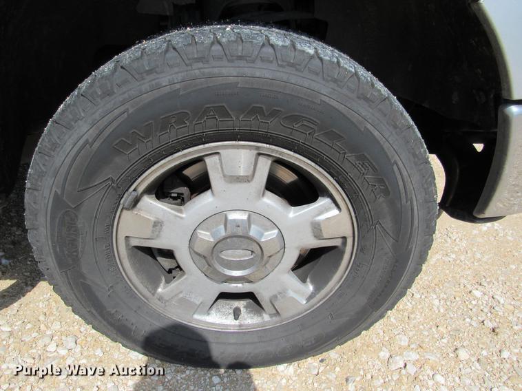 image for item DC2183 2013 Ford F150 SuperCrew pickup truck