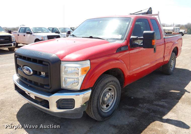 image for item DC2277 2011 Ford F250 Super Duty SuperCab pickup truck