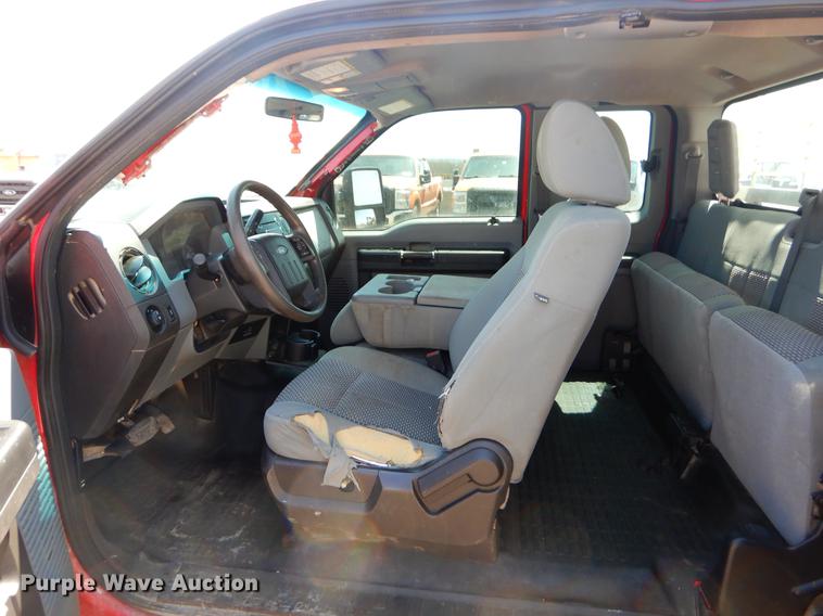 image for item DC2277 2011 Ford F250 Super Duty SuperCab pickup truck