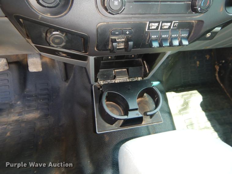 image for item DC2277 2011 Ford F250 Super Duty SuperCab pickup truck