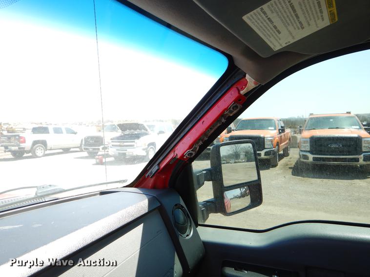 image for item DC2277 2011 Ford F250 Super Duty SuperCab pickup truck