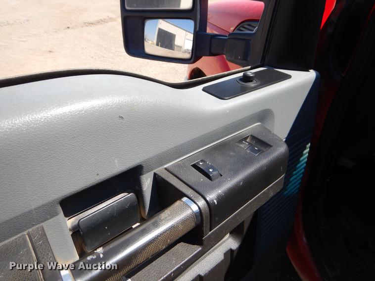 image for item DC2277 2011 Ford F250 Super Duty SuperCab pickup truck