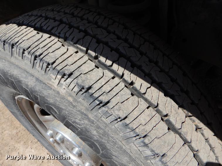 image for item DC2277 2011 Ford F250 Super Duty SuperCab pickup truck