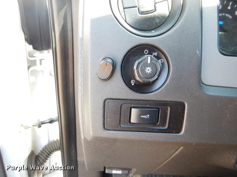 image for item DC2279 2013 Ford F150 XL SuperCrew pickup truck