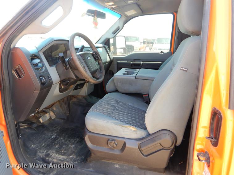 image for item DC2280 2014 Ford F250 Super Duty XL SuperCab pickup truck