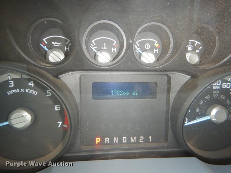 image for item DC2280 2014 Ford F250 Super Duty XL SuperCab pickup truck