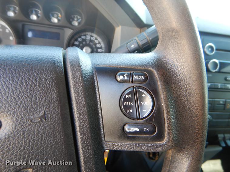 image for item DC2280 2014 Ford F250 Super Duty XL SuperCab pickup truck